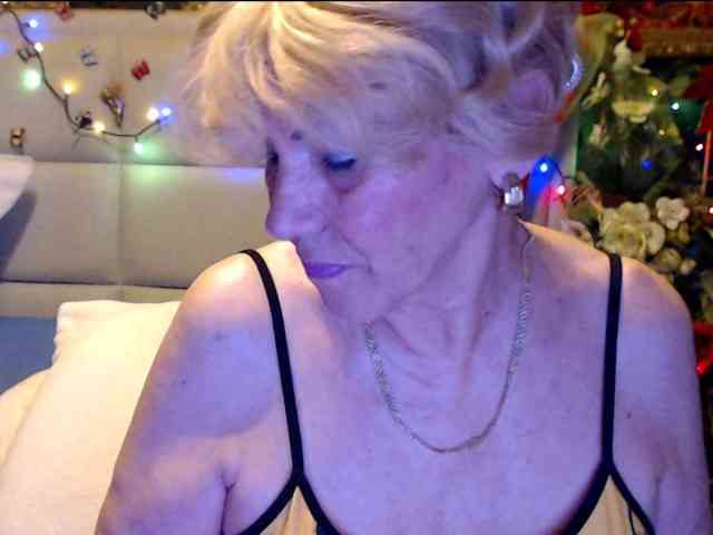 ANGELGRANNY webcam