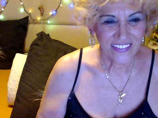 ANGELGRANNY webcam