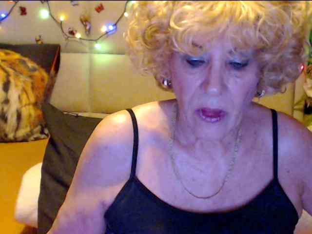 ANGELGRANNY webcam