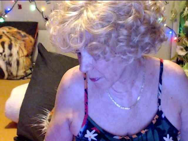 ANGELGRANNY webcam