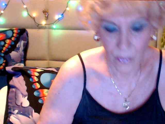 ANGELGRANNY webcam