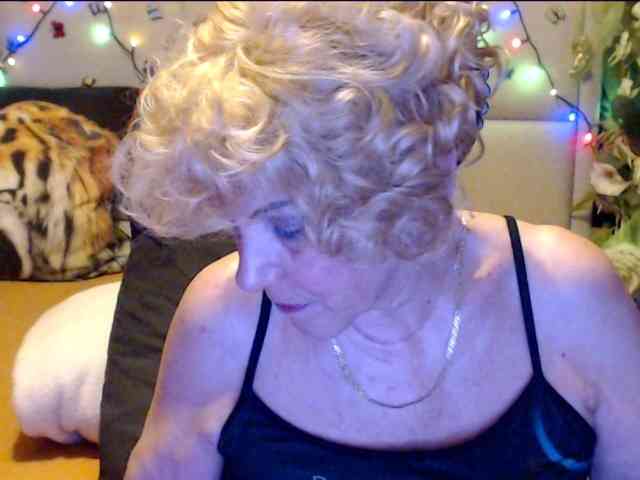 ANGELGRANNY webcam
