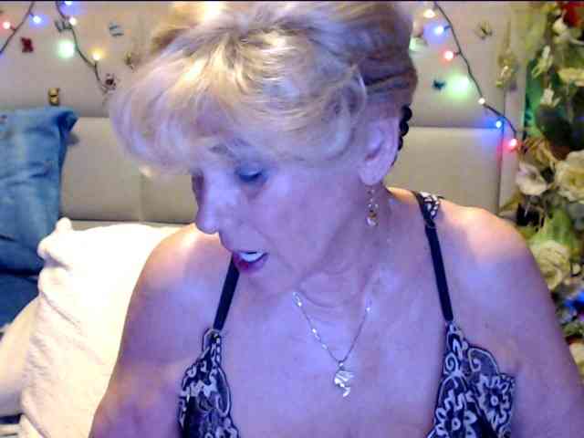 ANGELGRANNY webcam
