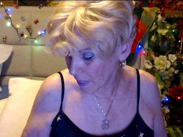 ANGELGRANNY webcam