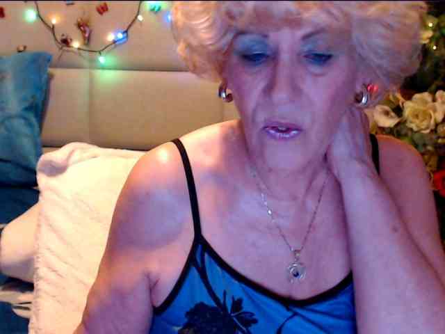 ANGELGRANNY webcam