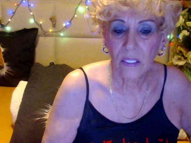 ANGELGRANNY webcam
