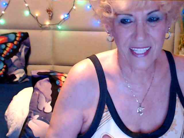 ANGELGRANNY webcam