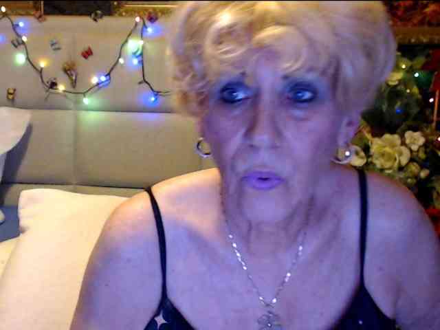 ANGELGRANNY webcam