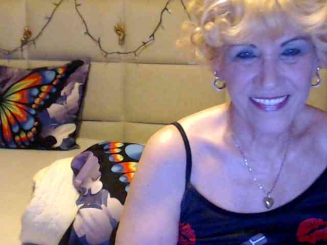 ANGELGRANNY webcam