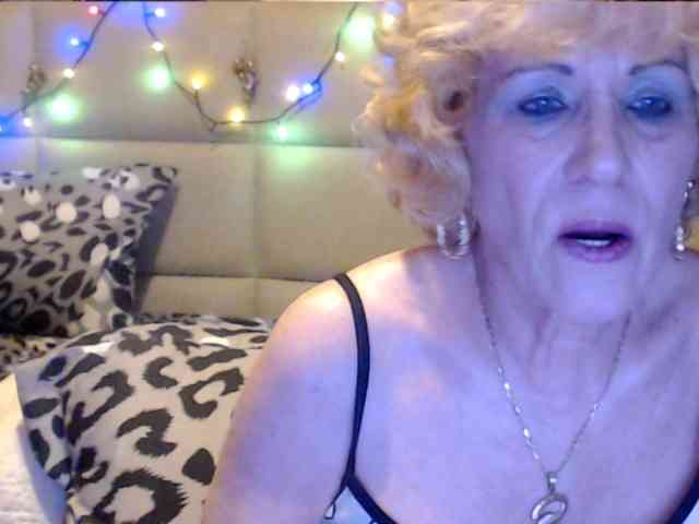 ANGELGRANNY webcam