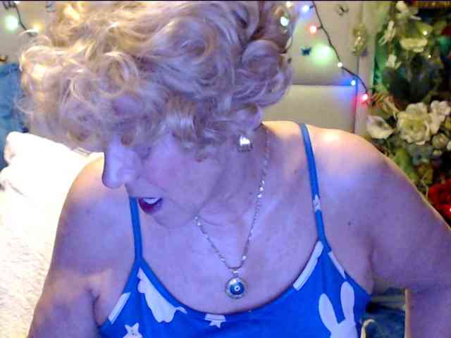 ANGELGRANNY webcam