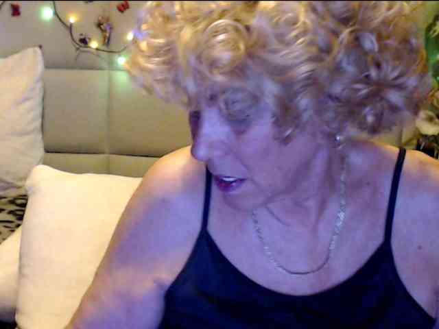 ANGELGRANNY webcam