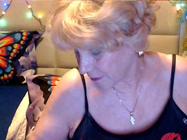 ANGELGRANNY webcam