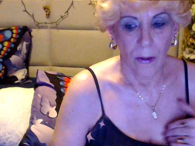ANGELGRANNY webcam