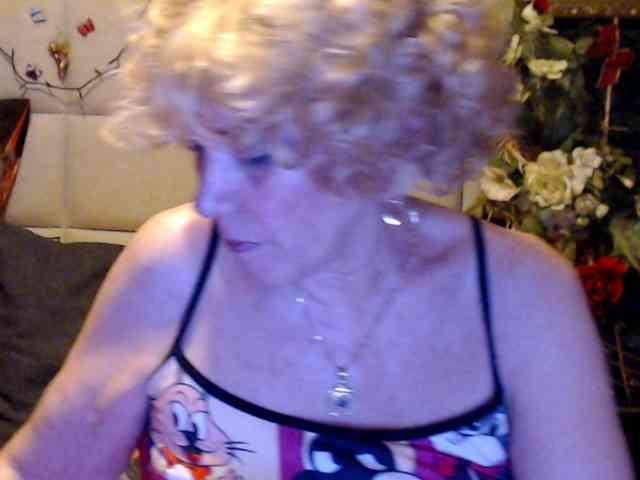 ANGELGRANNY webcam