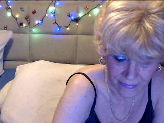 ANGELGRANNY webcam