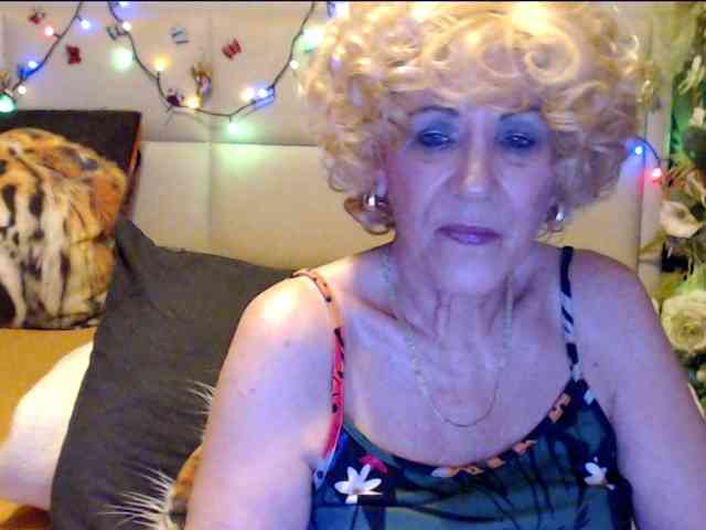 ANGELGRANNY webcam