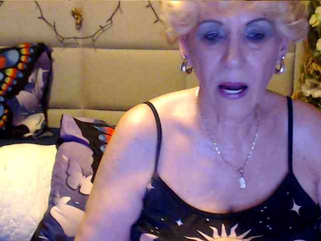 ANGELGRANNY webcam
