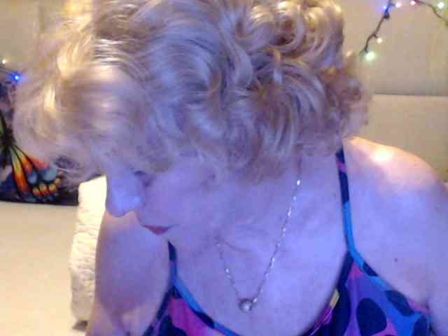 ANGELGRANNY webcam