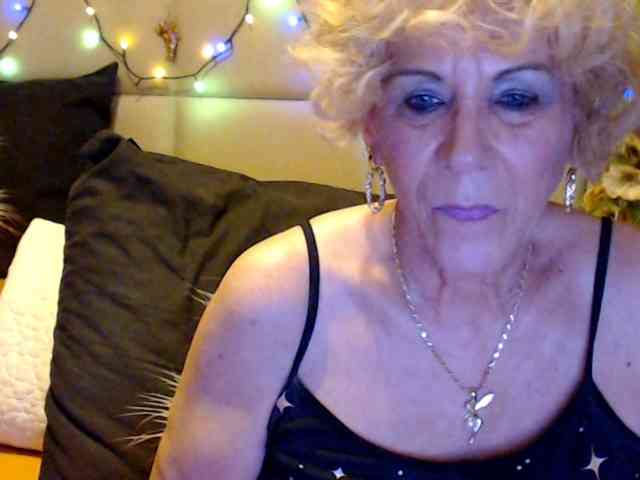 ANGELGRANNY webcam