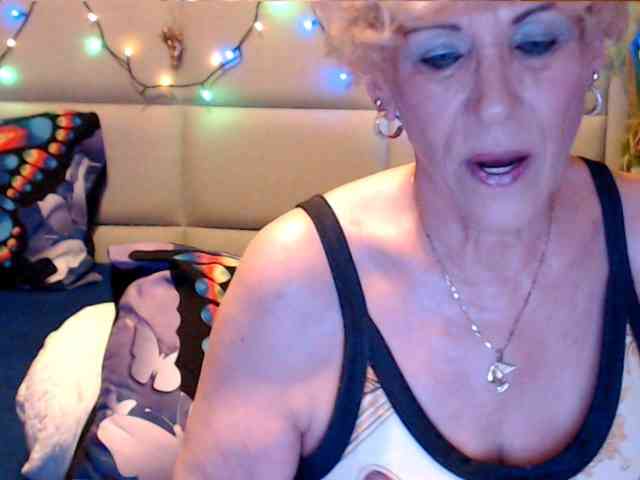 ANGELGRANNY webcam