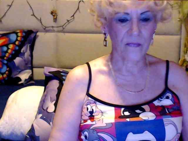 ANGELGRANNY webcam