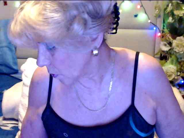 ANGELGRANNY webcam
