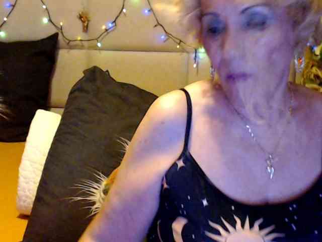 ANGELGRANNY webcam
