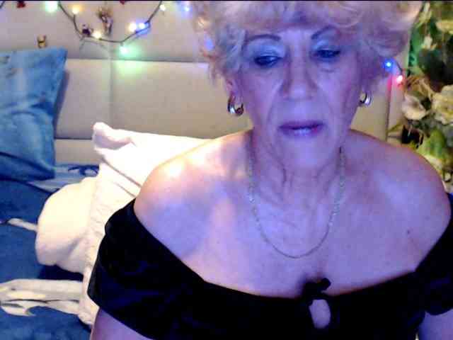 ANGELGRANNY webcam