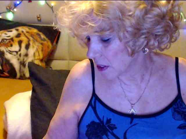 ANGELGRANNY webcam