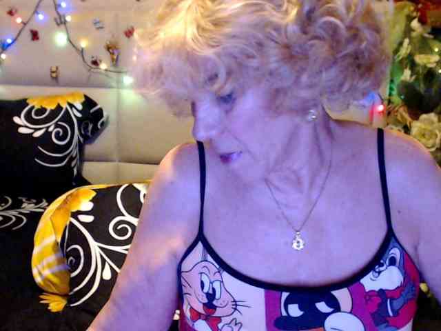 ANGELGRANNY webcam