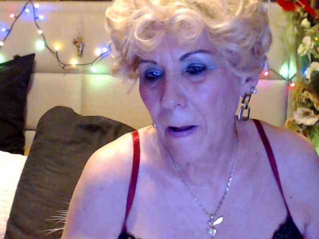 ANGELGRANNY webcam