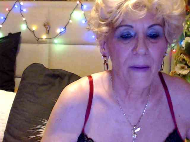 ANGELGRANNY webcam