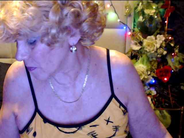 ANGELGRANNY webcam