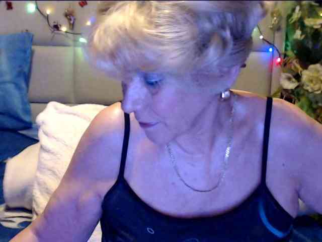 ANGELGRANNY webcam