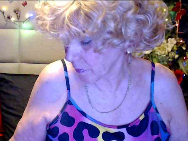 ANGELGRANNY webcam