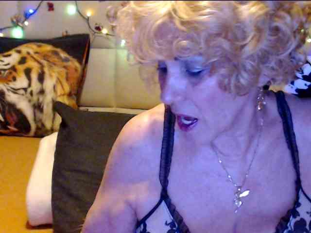 ANGELGRANNY webcam