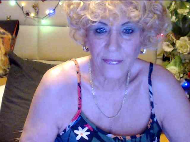 ANGELGRANNY webcam