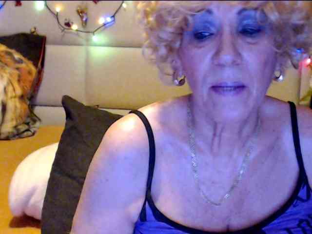 ANGELGRANNY webcam