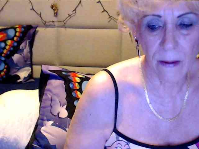 ANGELGRANNY webcam