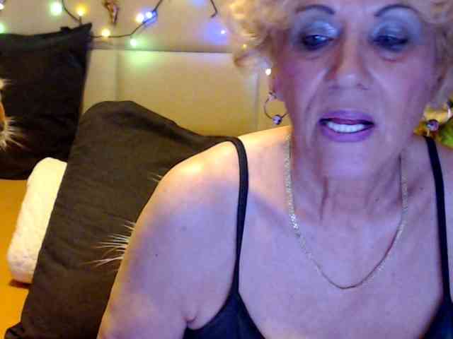 ANGELGRANNY webcam
