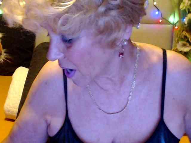ANGELGRANNY webcam