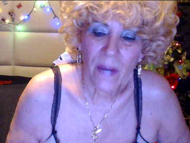 ANGELGRANNY webcam