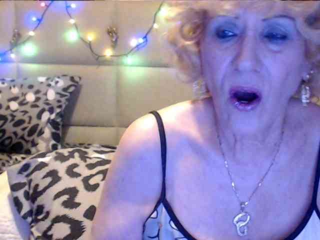 ANGELGRANNY webcam