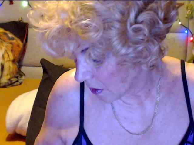 ANGELGRANNY webcam