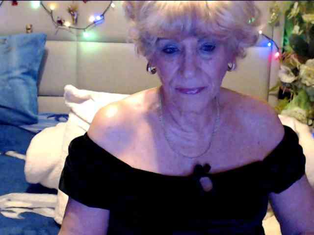 ANGELGRANNY webcam