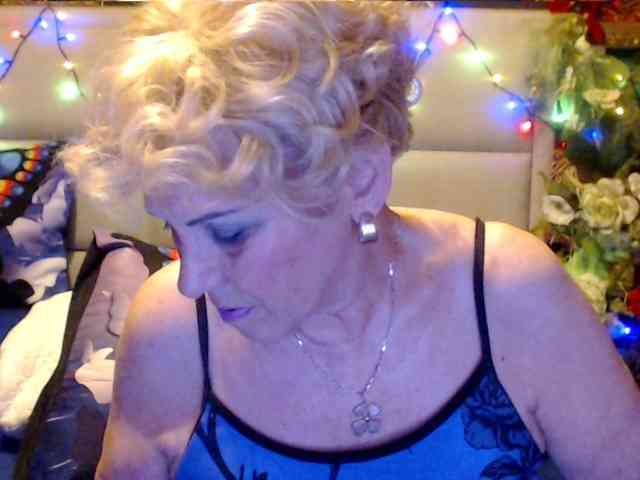 ANGELGRANNY webcam