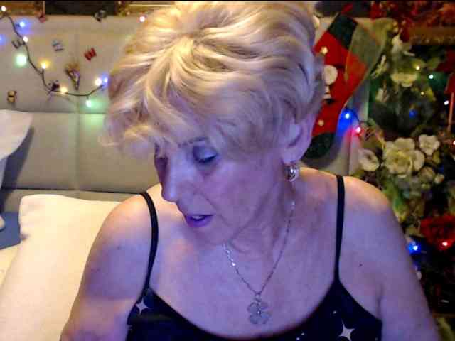 ANGELGRANNY webcam