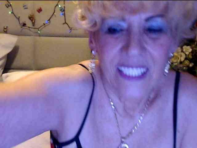 ANGELGRANNY webcam