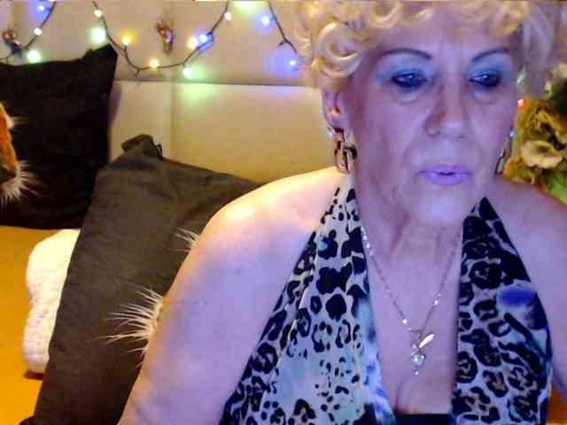 ANGELGRANNY webcam